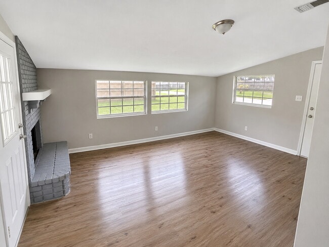 Photo - 7528 Quitina Dr