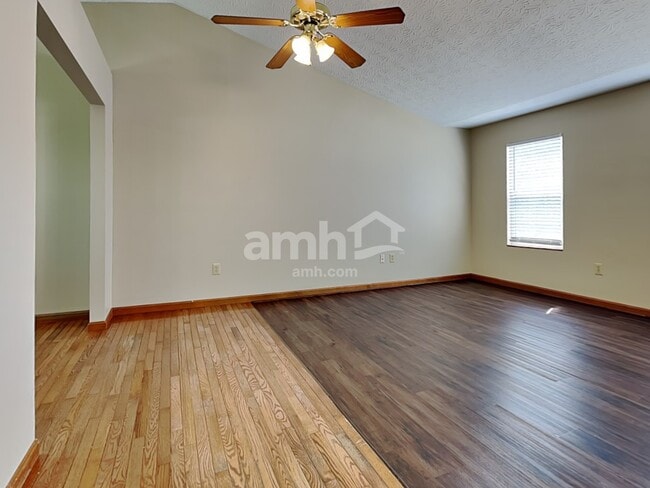 Photo - 172 Haley Ln