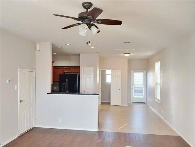 Photo - 900 Craters of the Moon Blvd