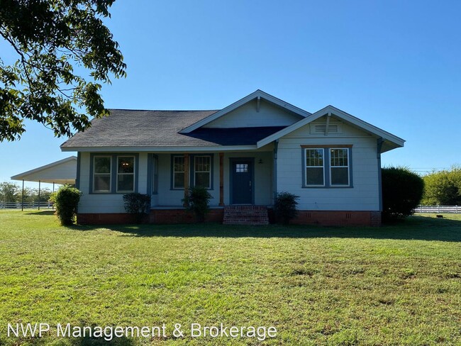 3 br, 2 bath House - 230 E. Henderson - 3 br, 2 bath House - 230 E. Henderson