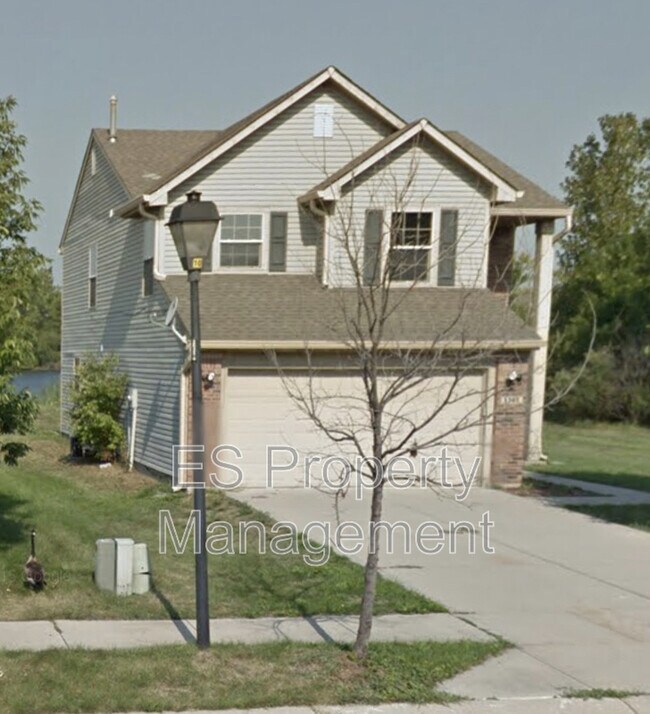 Photo - 5390 Lakeside Manor Dr