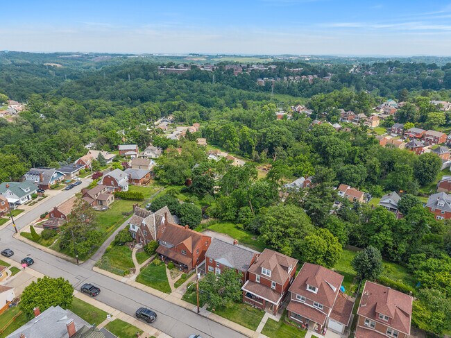 Photo - 28 Hillman St