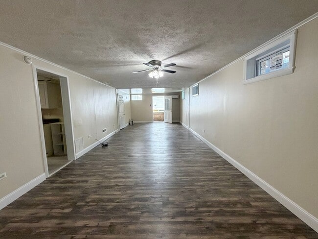 Photo - 1212 Agnese St