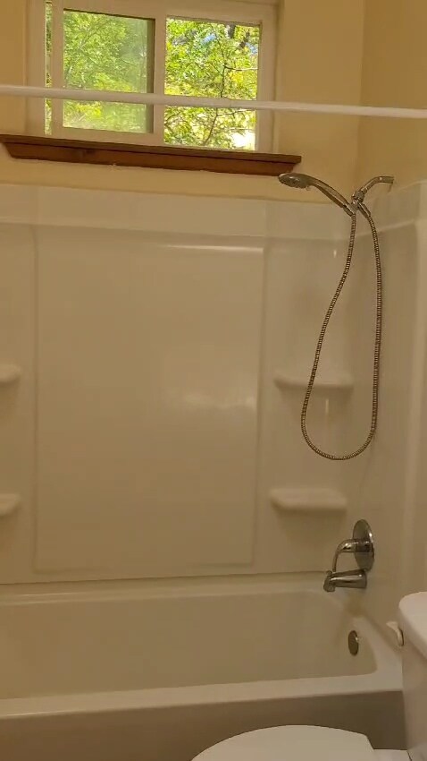 Photo - 200 Carroll St