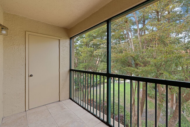 Photo - 8940 Colonnades Ct E