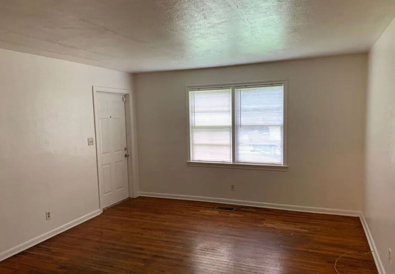 Photo - 1642 Sharkey St Unidad 1  - A