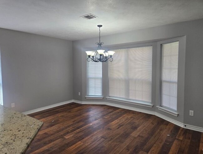 Photo - 3724 Dove Hollow Ln