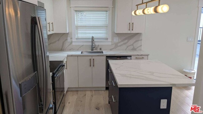 Photo - 3677 3rd Ave