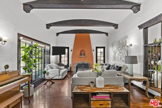 Photo - 11146 Huston St