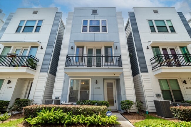 Building Photo - 2208 McGowen St