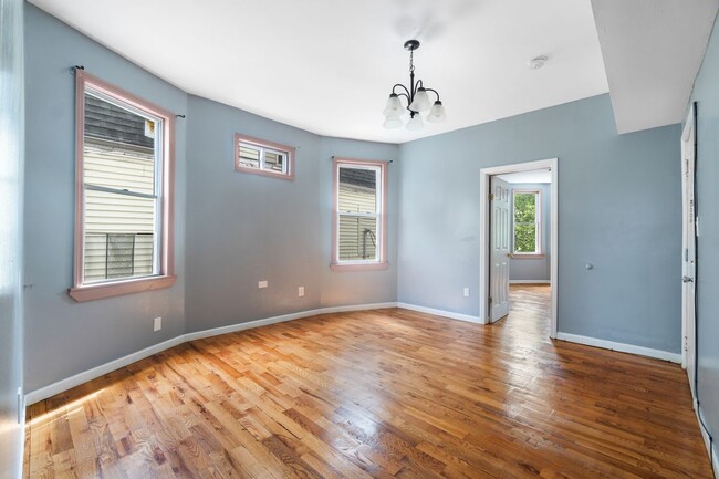 Photo - 14-16-16 Treacy Ave