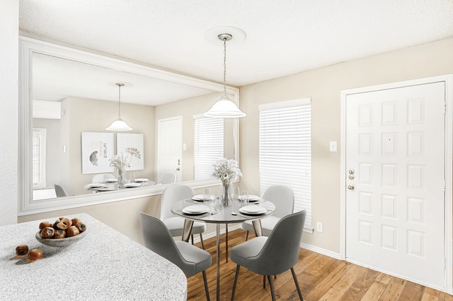 Summers Crossing Apartments