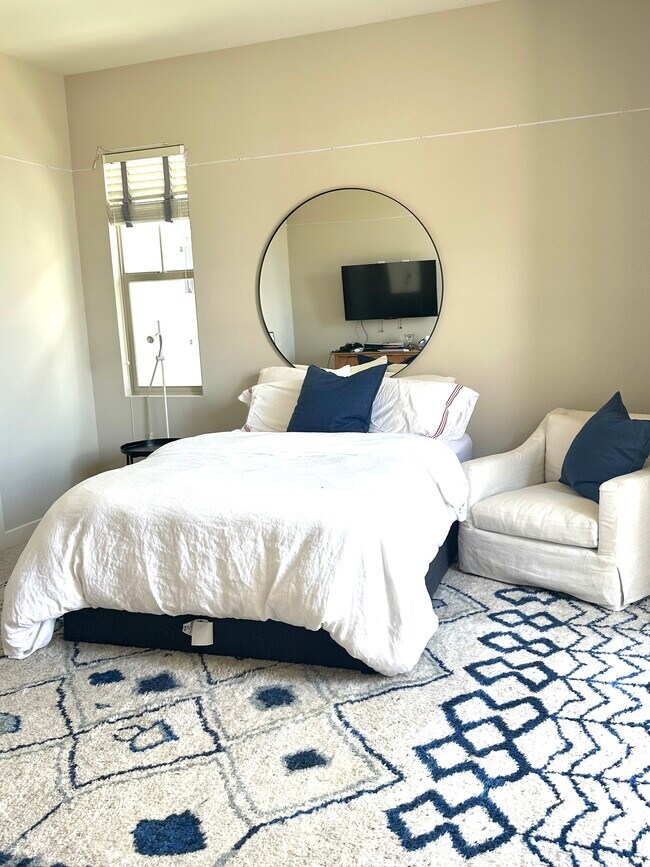 6644 Elegante Wy House House Rental in San Diego, CA