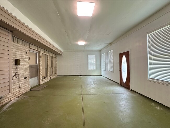 Photo - 3306 Kempwood Dr