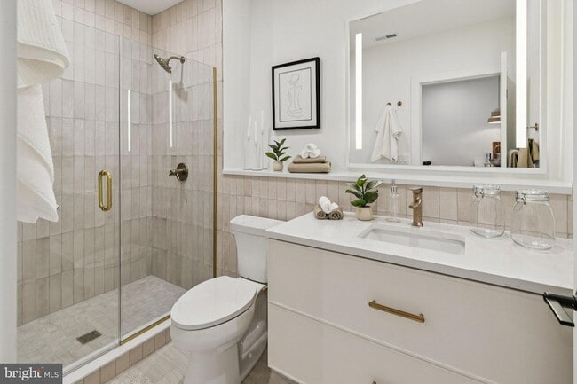 Photo - 30 W Allens Ln Unit 203