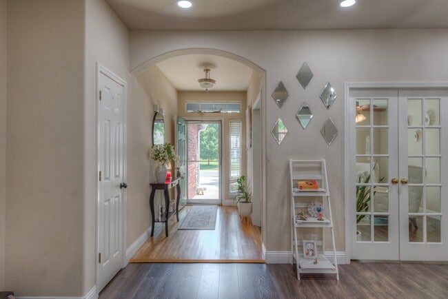 Photo - 4808 S 194th E Ave