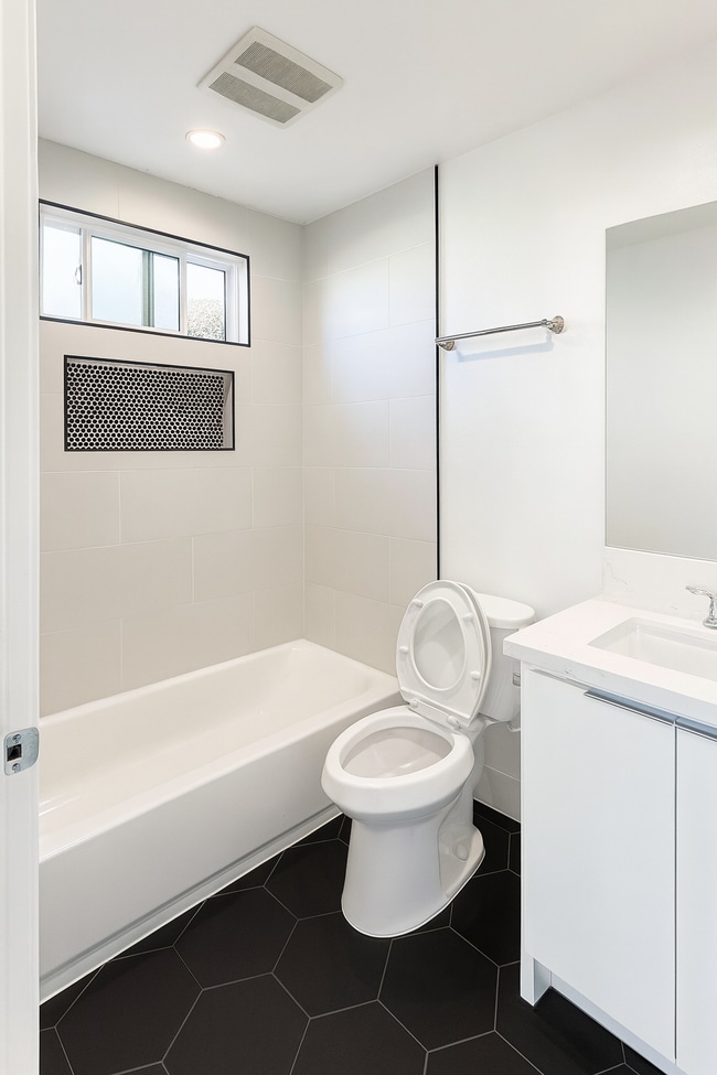 Photo - 1500 Arapahoe St