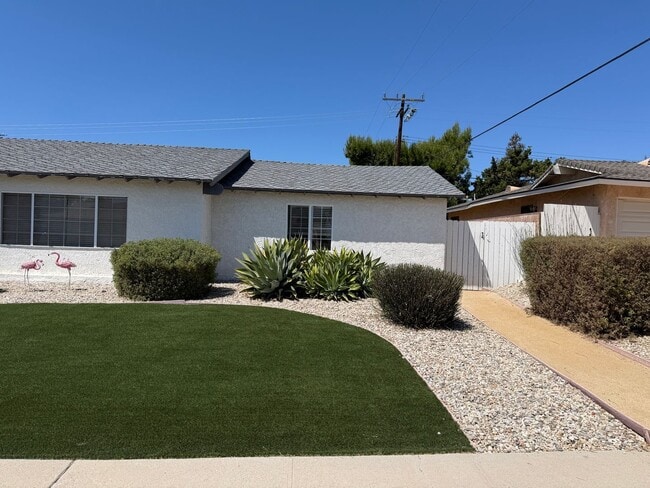 2979 Amarillo Ave