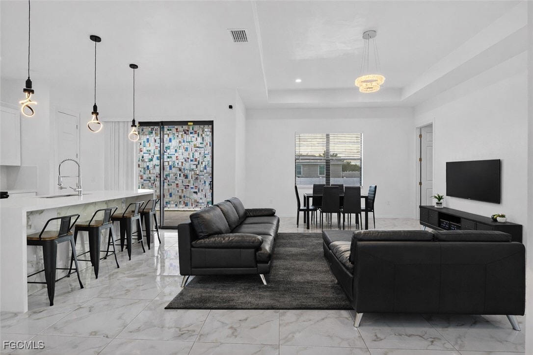 Photo - 2513 69th St W