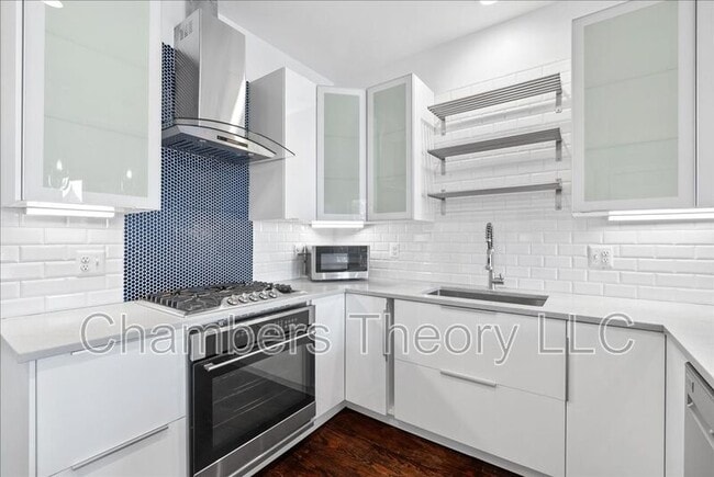 Photo - 2033 North Capitol St NE Unit 2