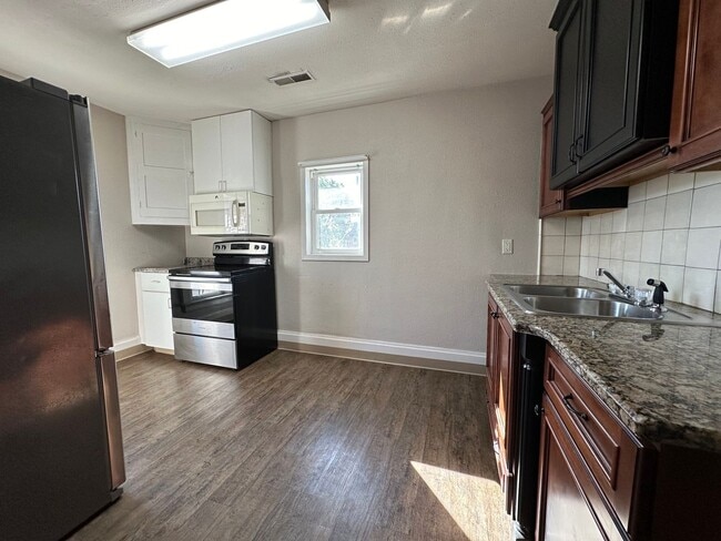 Photo - 1423 2nd Ave N Unit = #2