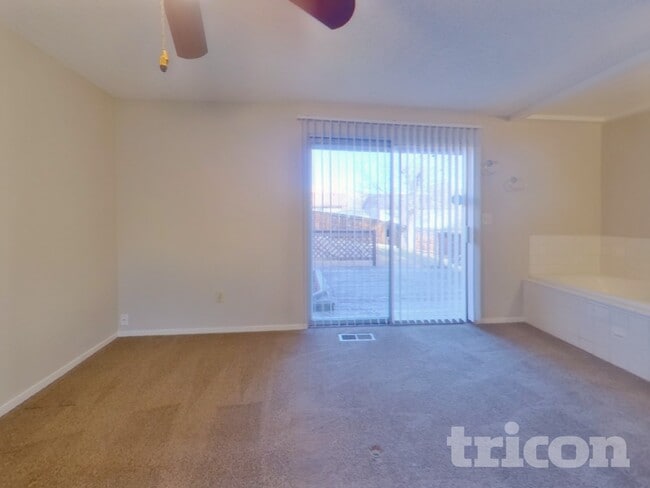 Photo - 841 Wyoming Ave