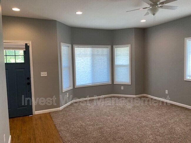 Photo - 1801 NE 16th St