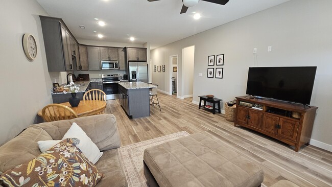 Photo - 1387 Autumn Ridge Dr Condo