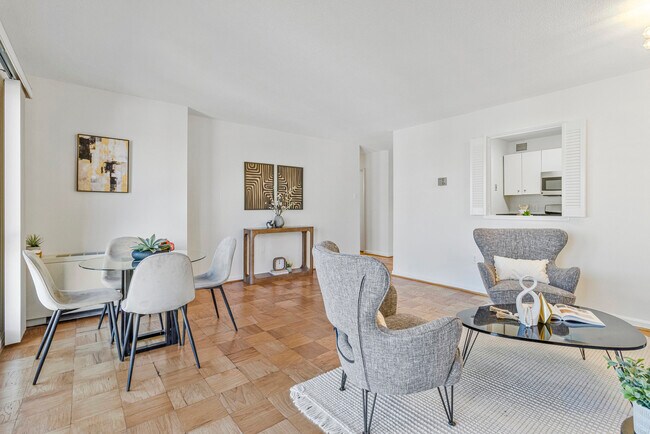 Photo - 1280 21st St NW Unidad 506