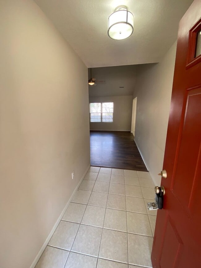 Photo - 3BR/2BA $1,800/MO - AVAILABLE 11/1/25