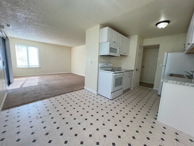 Photo - <b>Ground Floor Two Bedroom with Community... Unit 33