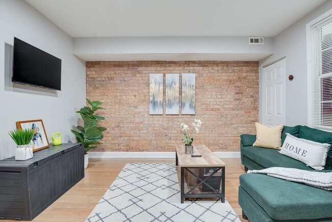 Photo - 1255 Raum St NE Unit ID1388282P