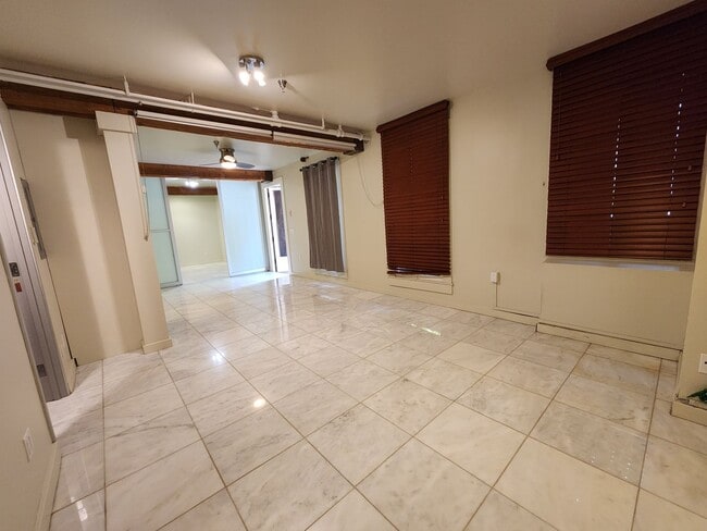 Photo - 120 I St Unit 1