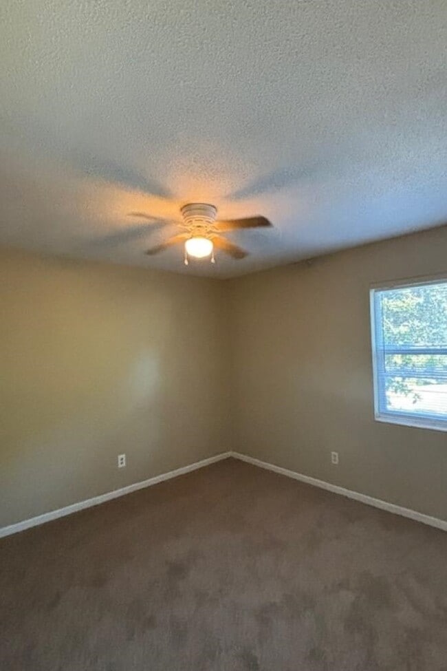 Photo - 436 Belmont Rd