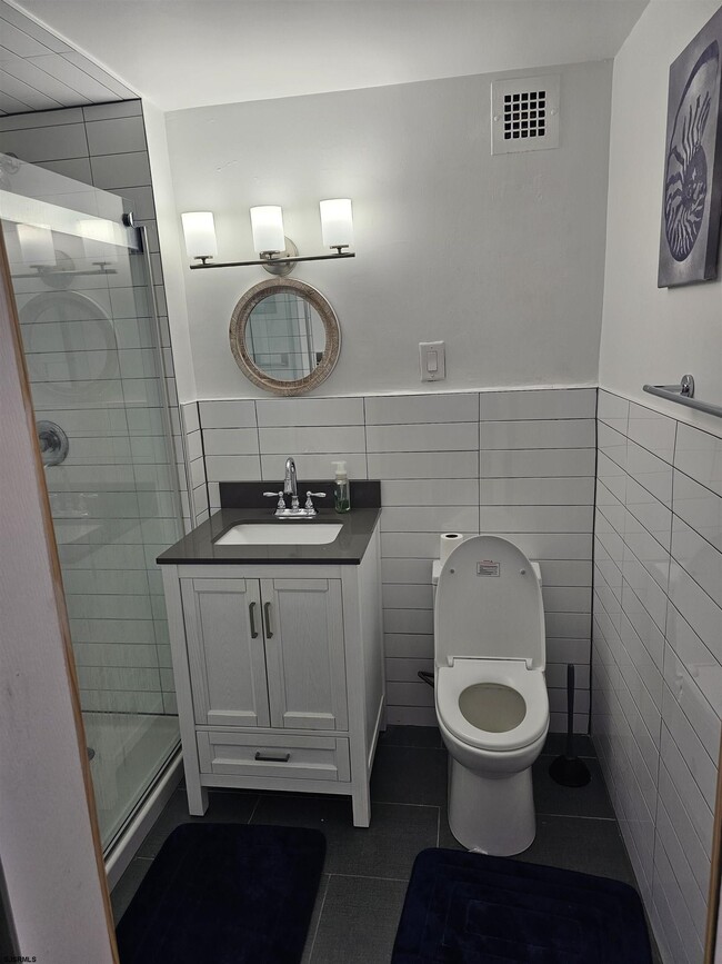 Photo - 2715 Boardwalk Unit 812