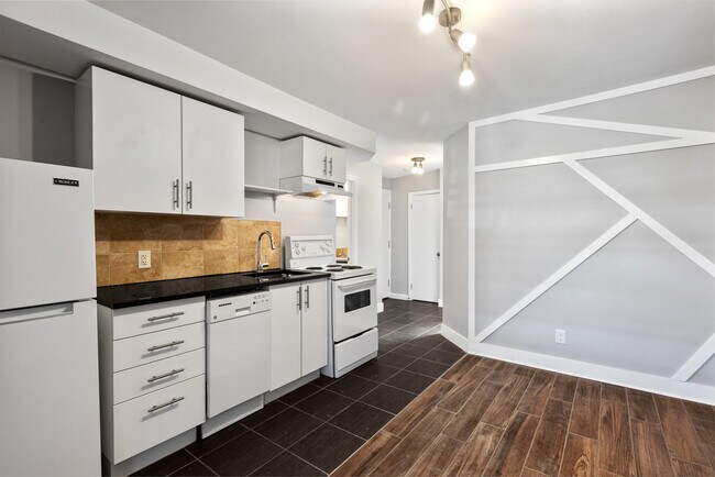 Photo - 467-467 Slater St. Unit 214