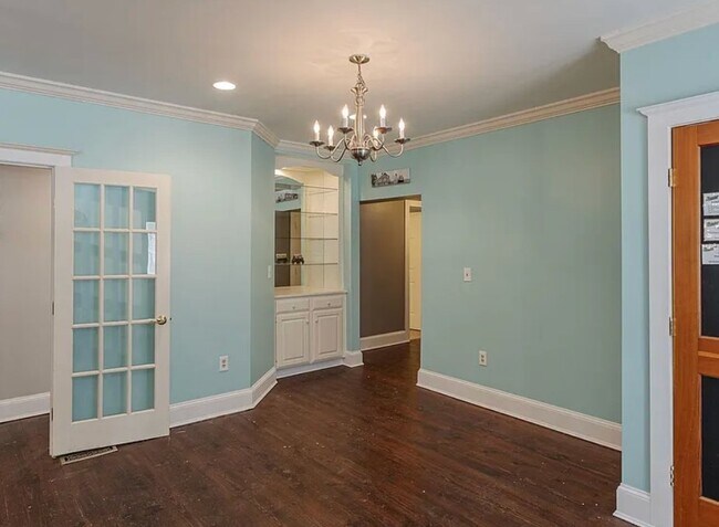 73 Main St Unit 1
