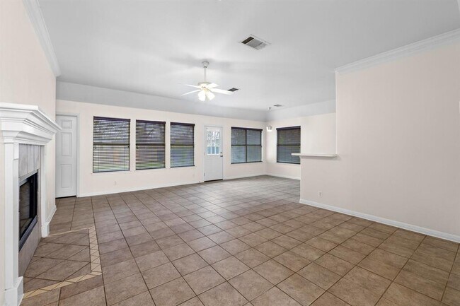 Photo - 1137 Don Ann St