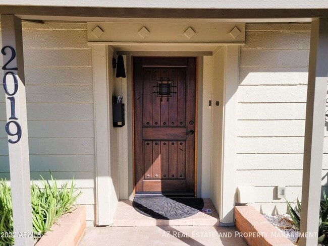 Photo - 2019 N 66th St