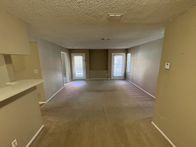 Photo - Large 2 bedroom 2 bath Condo