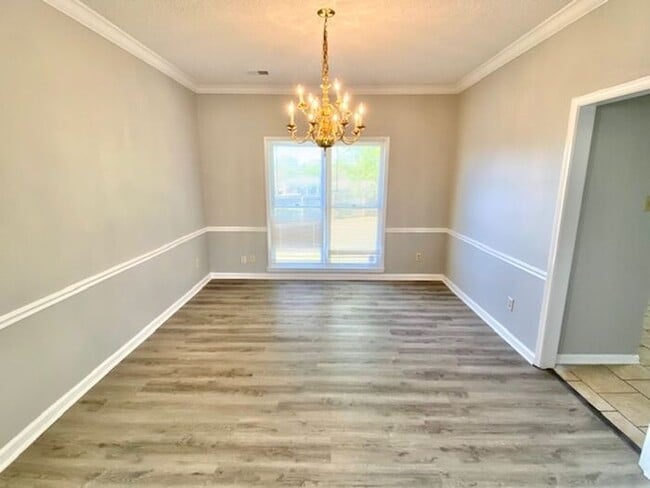 Photo - Now Leasing a Spacious 5 Bedroom 2.5 Bath Home in Cordova.