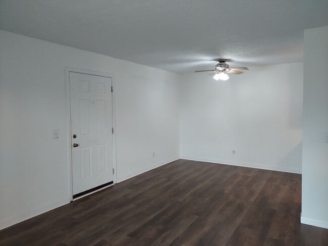 Photo - Conveniently Located Affordable Condo For Rent