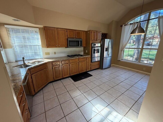 Photo - 5913 Shanghai Pierce Rd