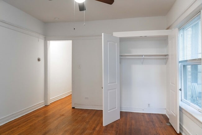 Photo - Uptown / Ravenswood - Studio - w/ Deck Unit 1468-1R