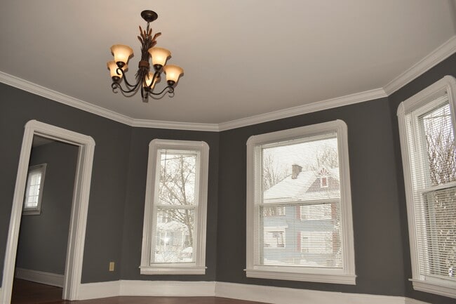 Sala de estar - 533 W Gray St Unidad A