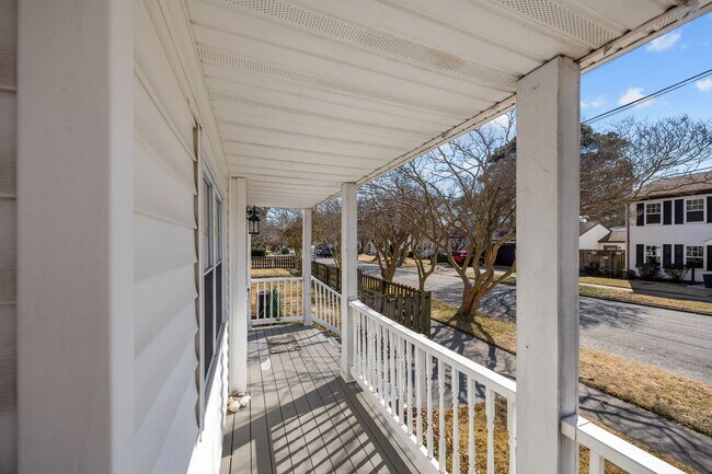 Photo - 9120 Granby St