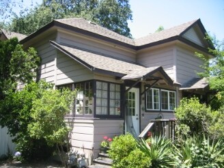 Photo - Cloverdale Garden Apartments