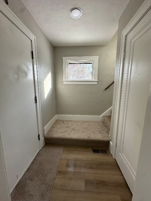 Photo - 28455 Melvin St