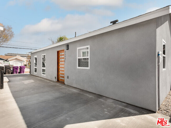 Building Photo - 2598 E Spaulding St Rental