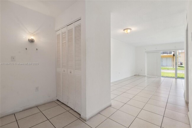 Photo - 7430 SW 82nd St Unit D105